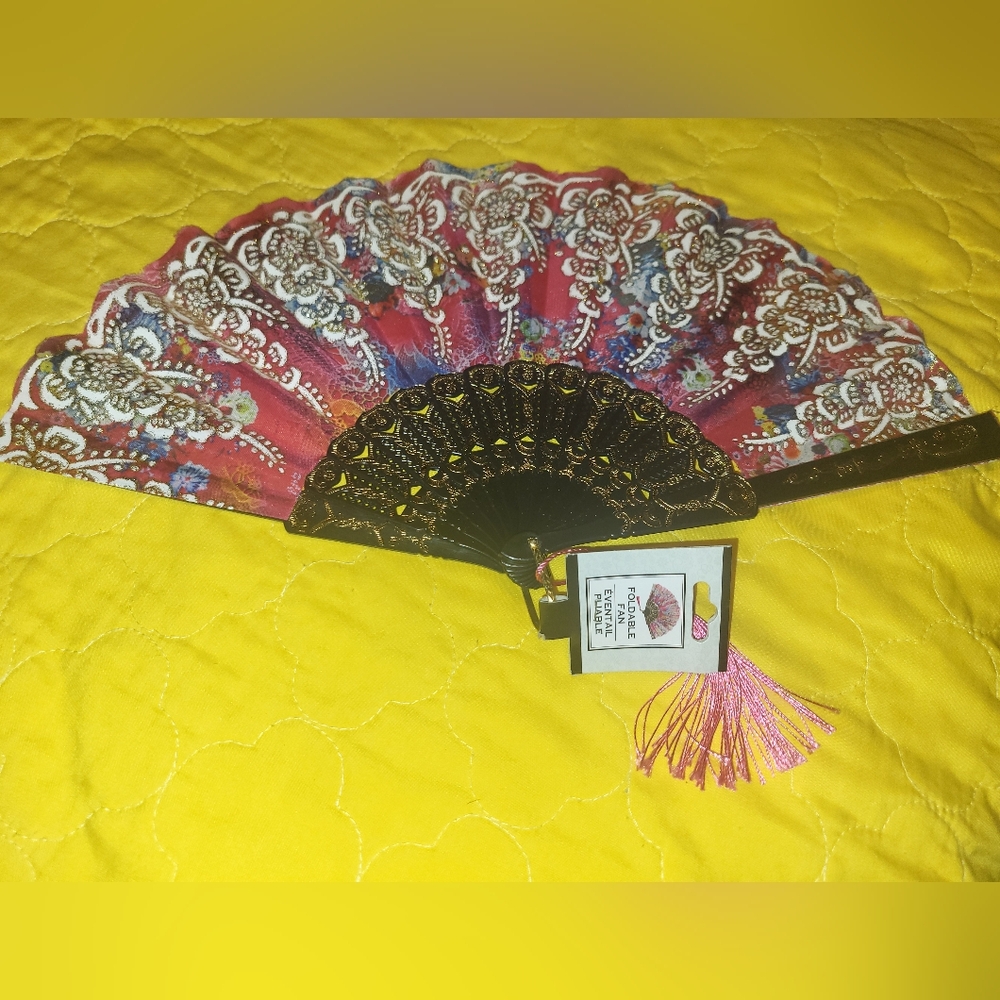 NWT Foldable Fan